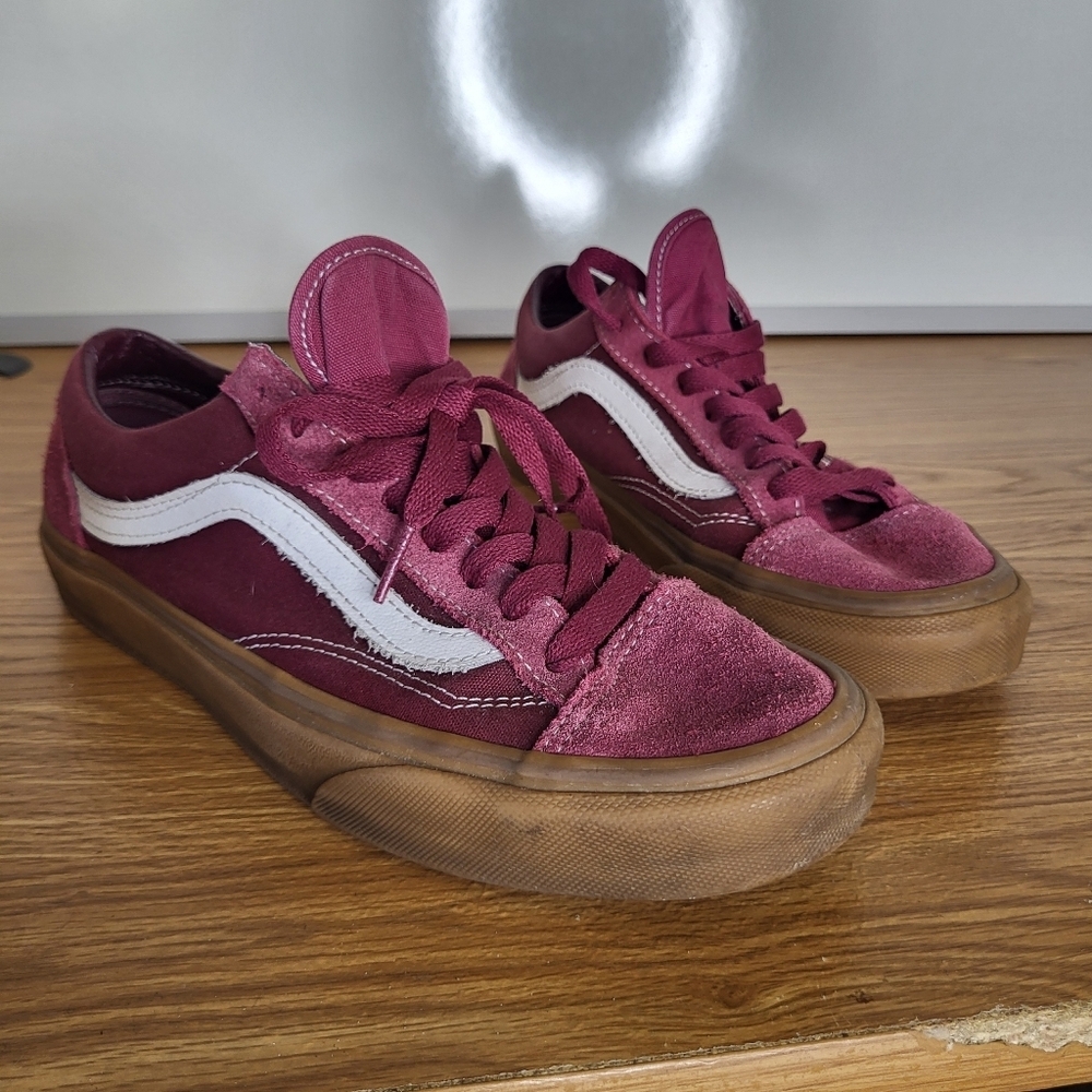 Vans Old Skool Maroon Suede Sneakers Mens Size 8 Womens Size 9.5